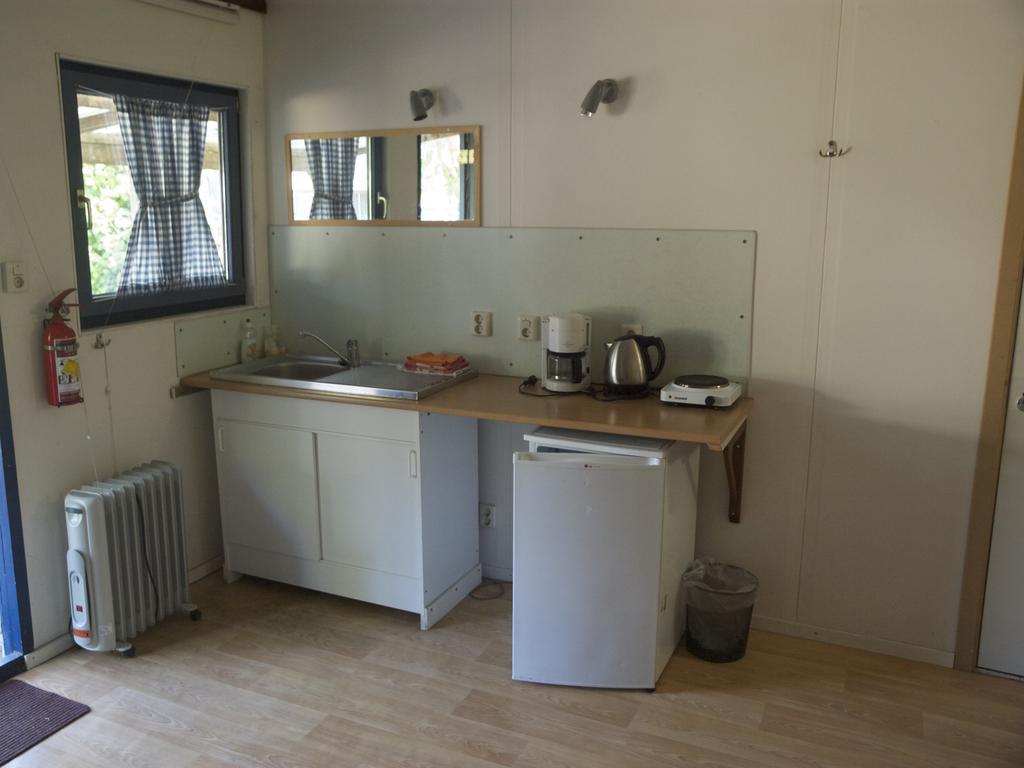 Holiday Home Ossa Basecamp Sint Odiliënberg Δωμάτιο φωτογραφία