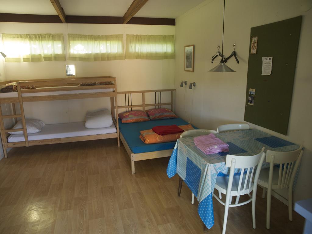 Holiday Home Ossa Basecamp Sint Odiliënberg Δωμάτιο φωτογραφία